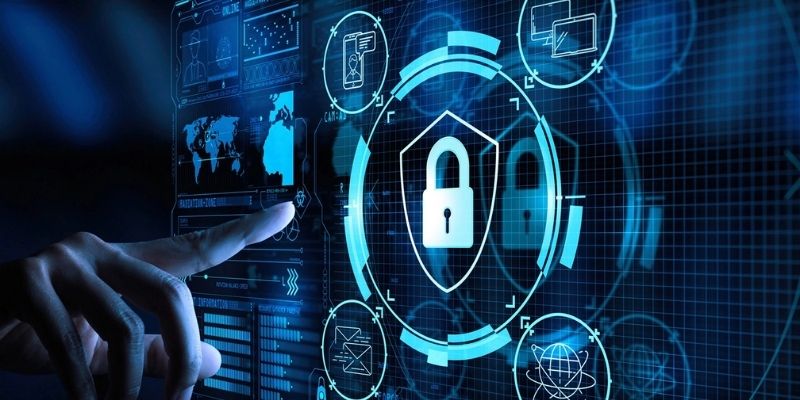 Tạm khóa tài khoản khi phát hiện truy cập bất thường